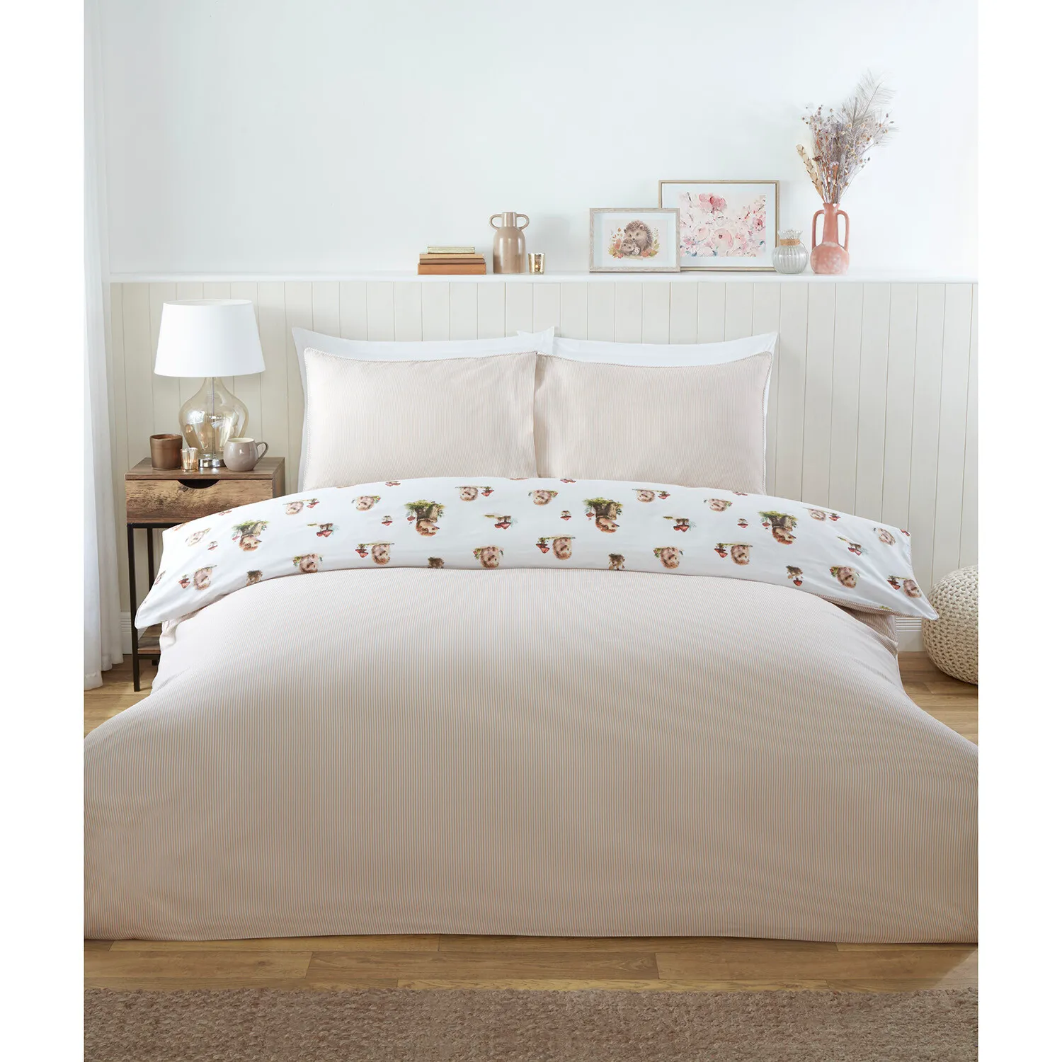 Hettie the Hedgehog Double Duvet Cover Set - Natural