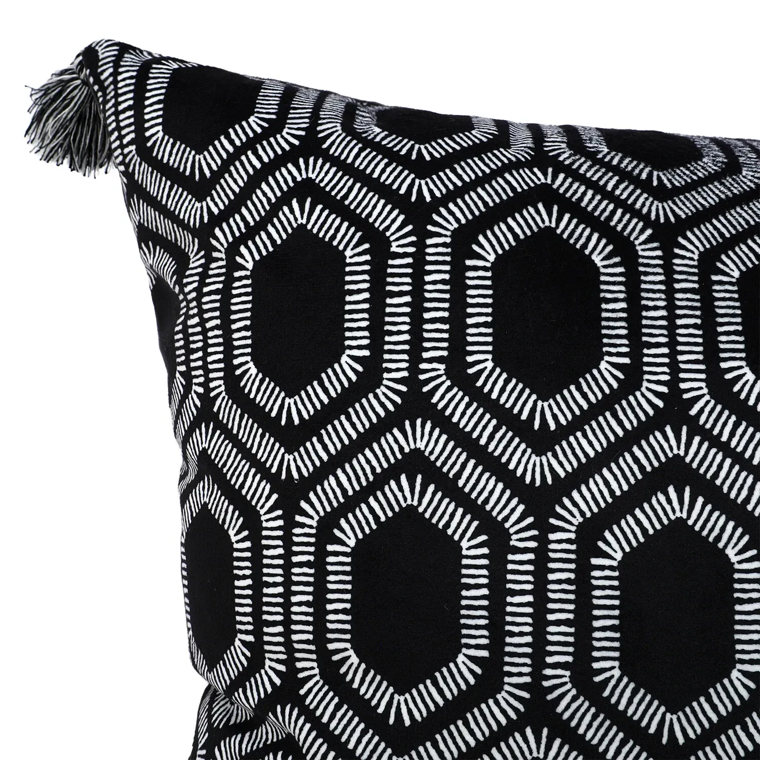 Iona Cushion - Black