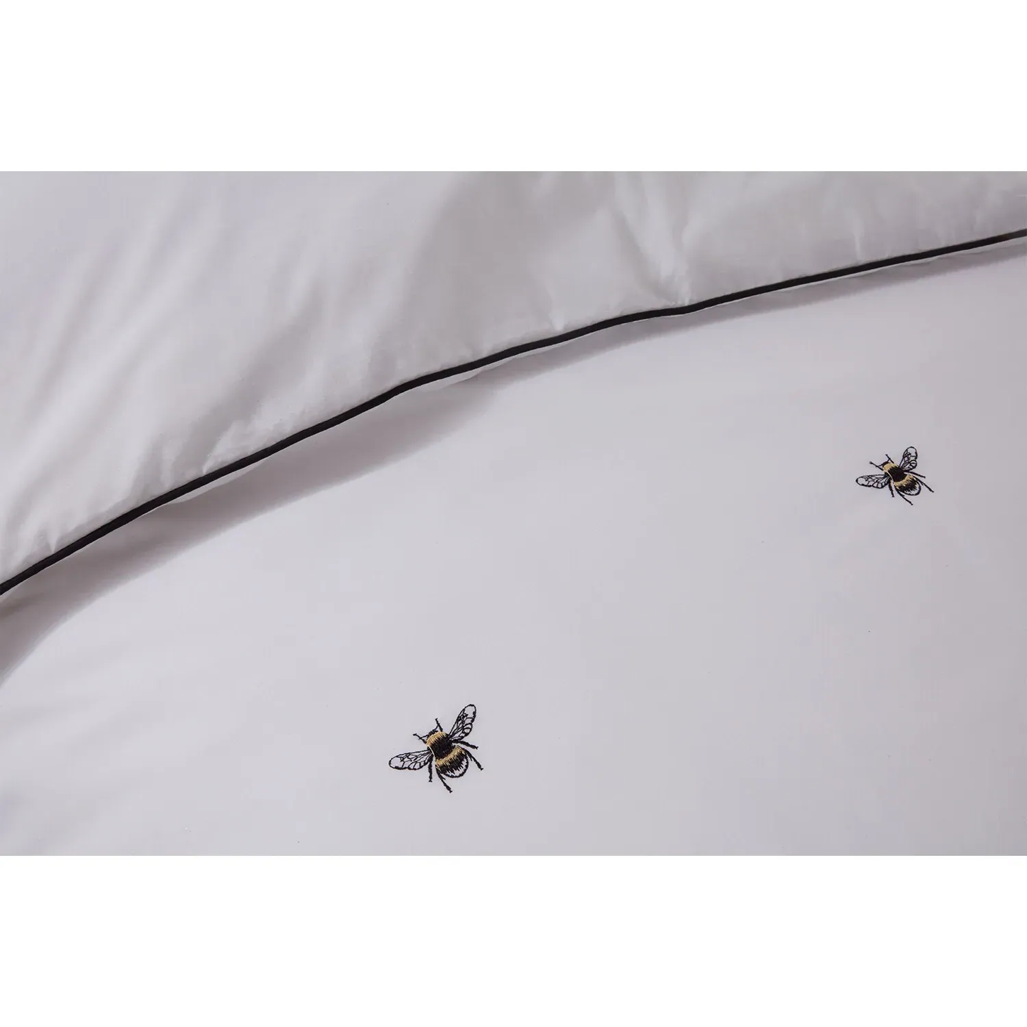 King Size Bumblebee Embroidered Duvet Set - Multi