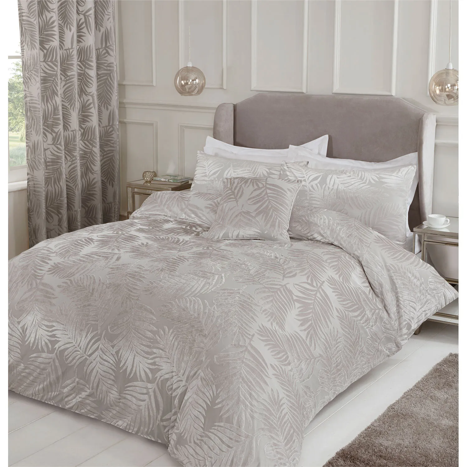 Yasmin Super King Duvet Set - Ivory