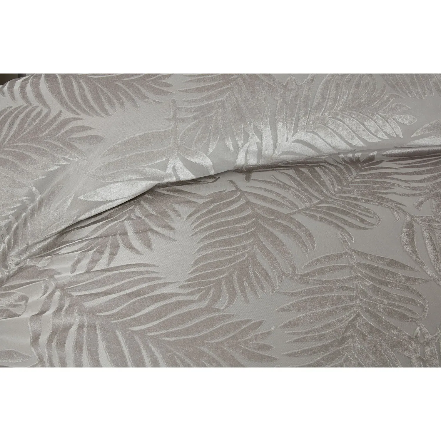 Yasmin Super King Duvet Set - Ivory