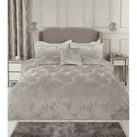 Yasmin Super King Duvet Set - Ivory