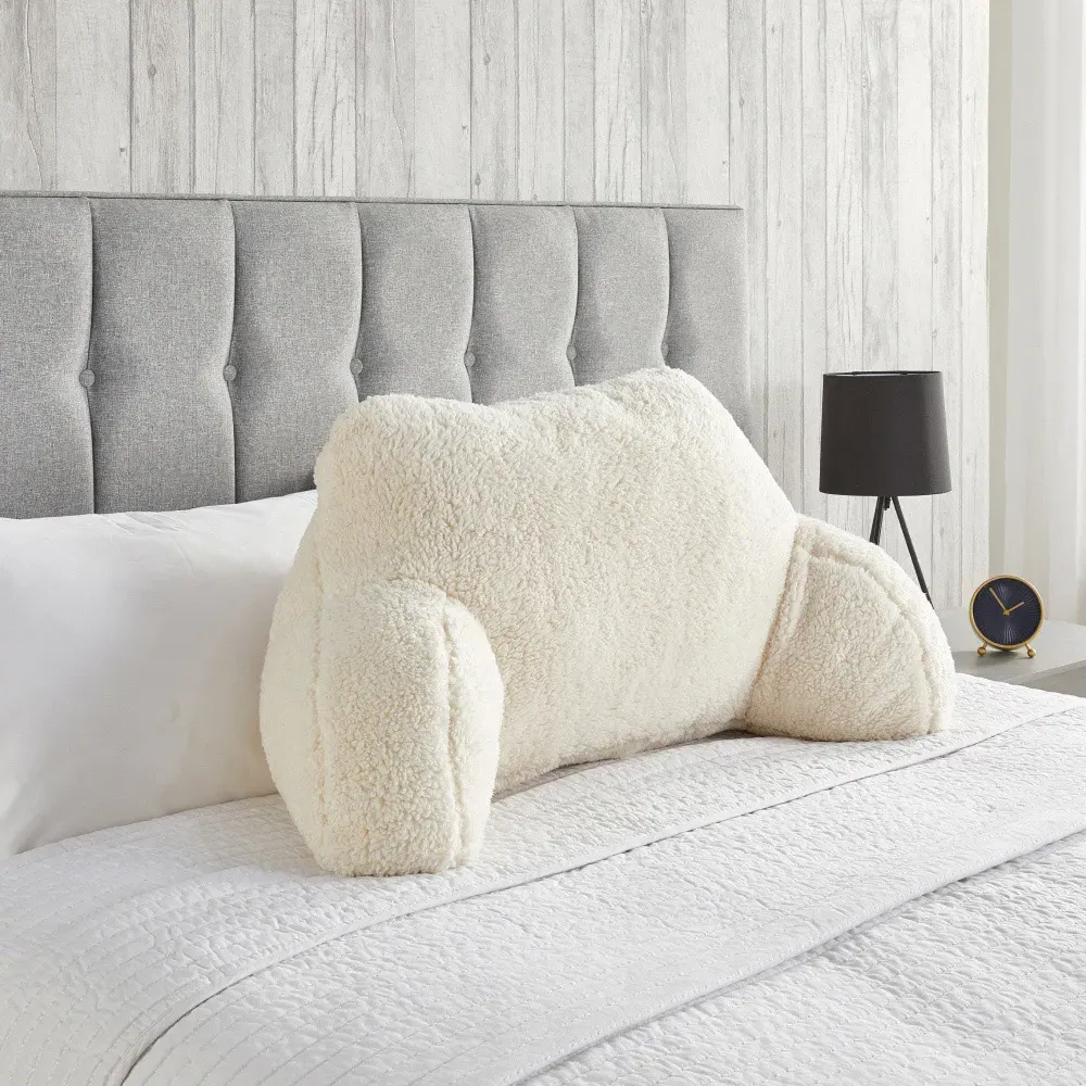 Huggleland Cuddle Cushion - Cream, Fleece