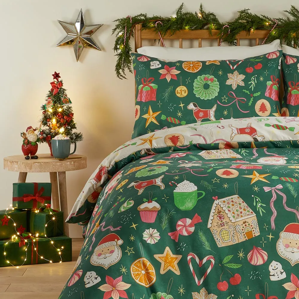 Double Festive Treats Reversible Duvet Set - Green