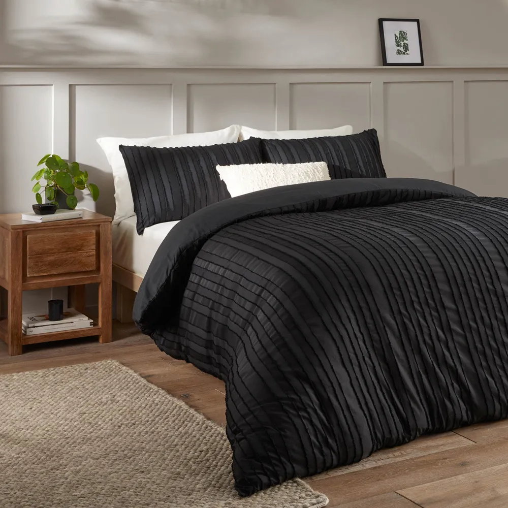 Harrison Single Duvet Set with Stripe Print - Black