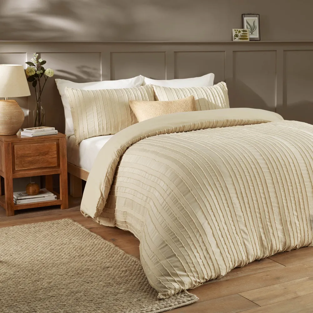 Harrison Super King Size Stripe Duvet Set - Cream
