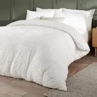 Seville King Size Leaf Tufted Duvet Set - White