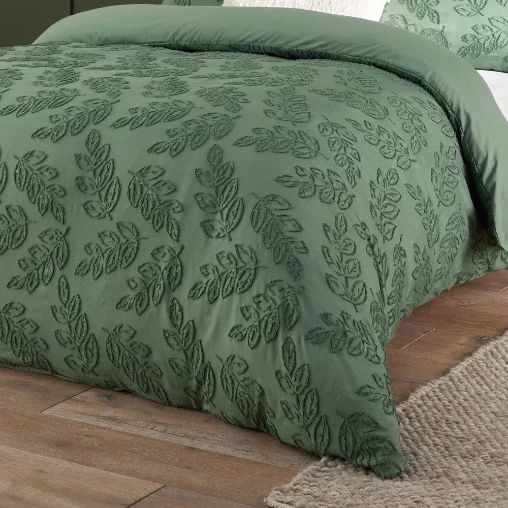 Seville Super King Size Tufted Duvet Set - Green Leaf