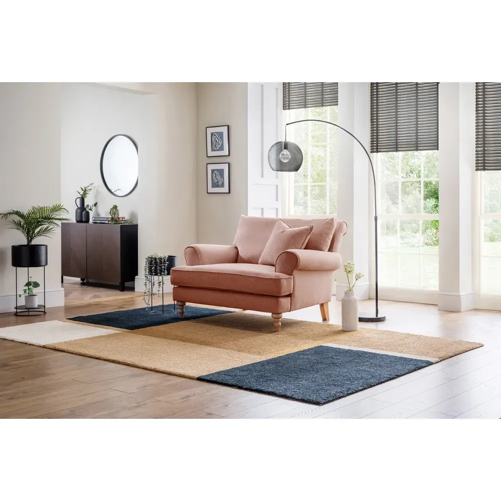 Faro Snuggle Chair - Coral