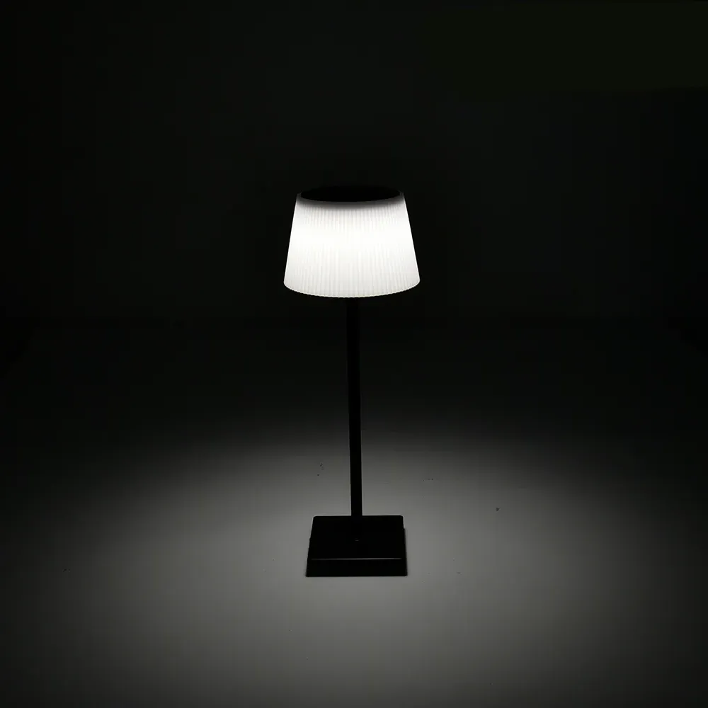 LED Table Lamp with CCT and Dimming - Black