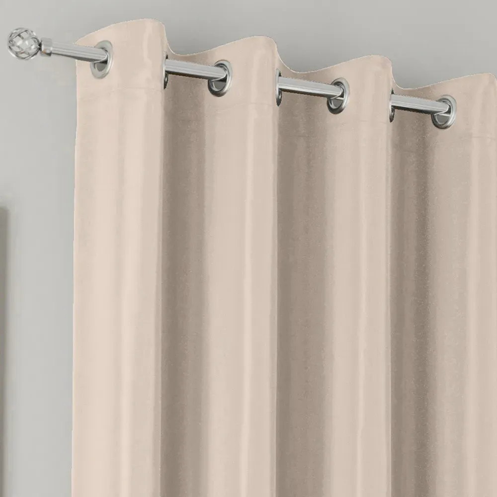 Supersoft Blackout Eyelet Thermal Curtains - Natural, Polyester