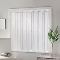 Vertical Pleated Parma Lace Blind - White