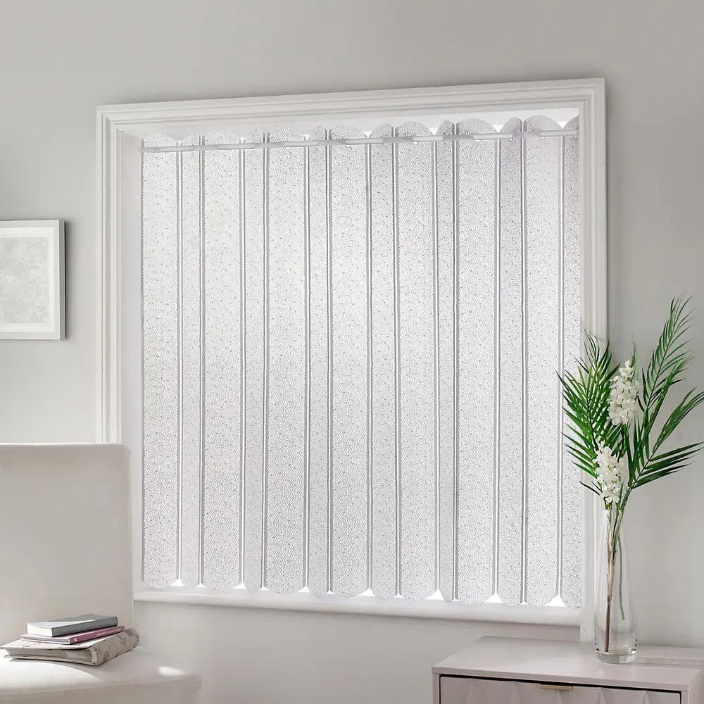 Vertical Pleated Parma Lace Blind - White