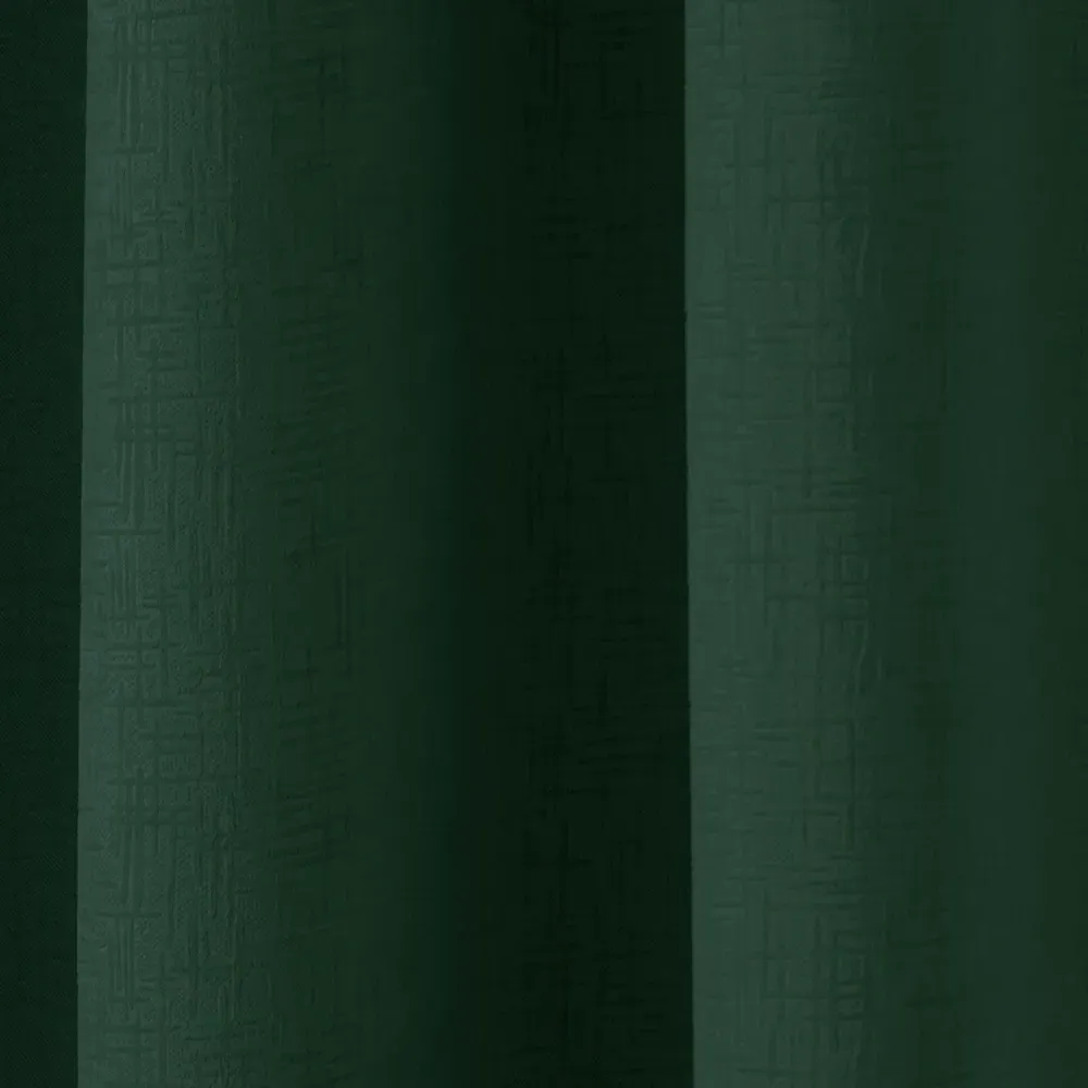 Vogue Thermal Blackout Eyelet Curtains - Green, Polyester