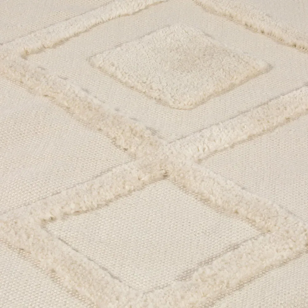 Windsor Geometric Tufted Rug - Cream