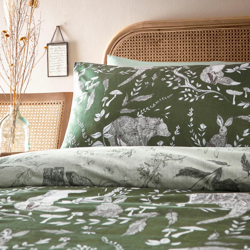 Buckthorn Double Duvet Set - Green, Polycotton