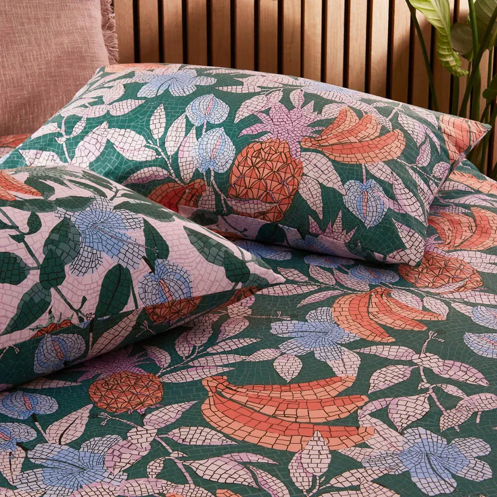 Cypressa King Size Duvet Set - Green, Polycotton