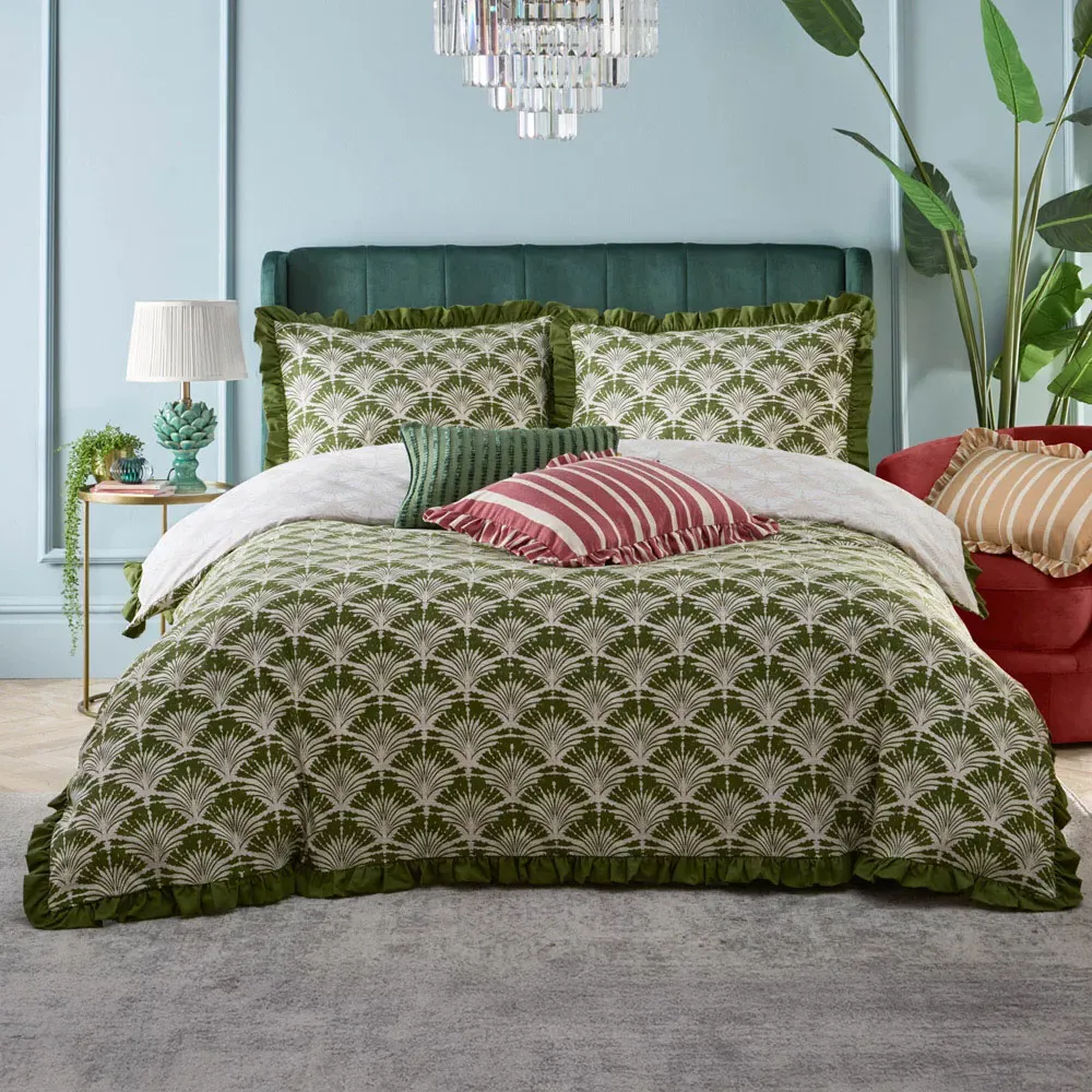 Deco Super King Palm Printed Ruffle Duvet Set - Green