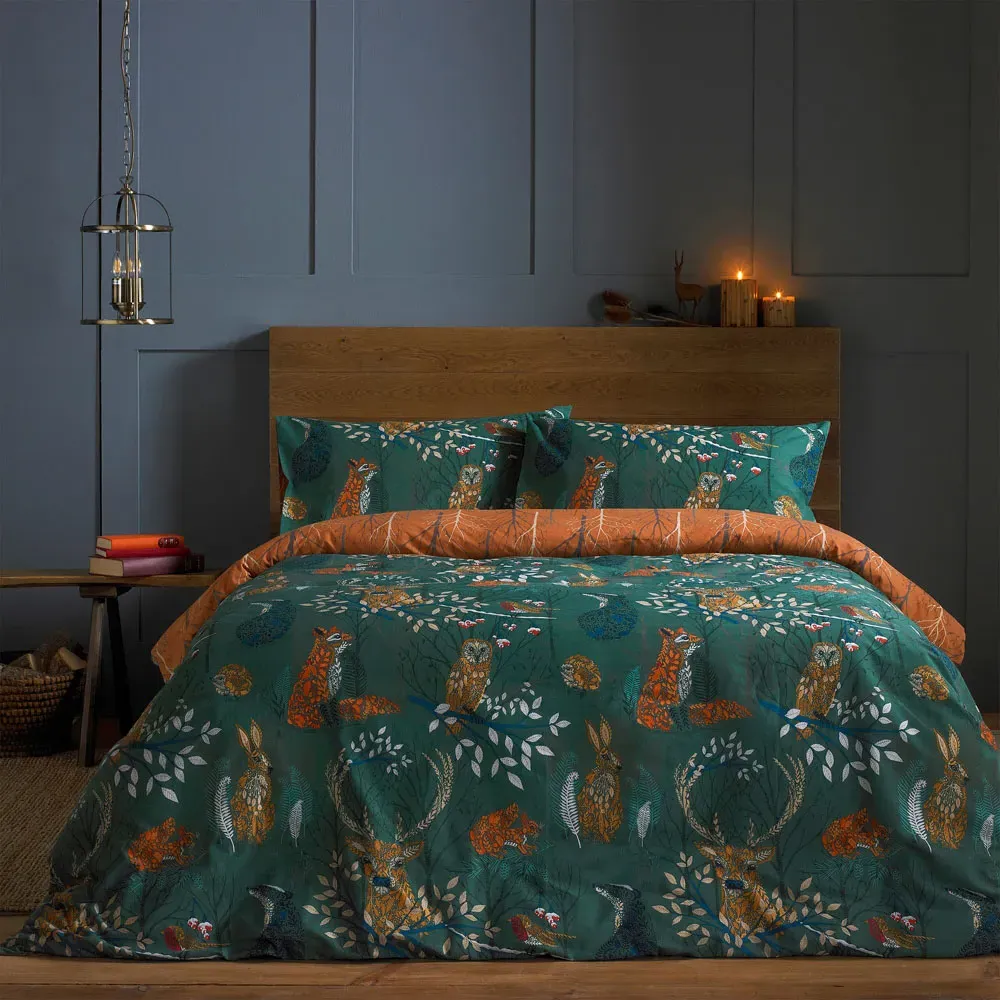 Forest Fauna Woodland Super King Duvet Set - Green image