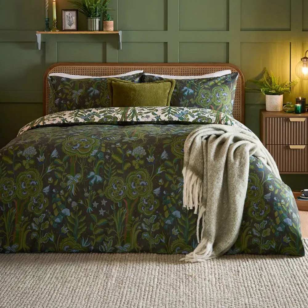 Garden of Wonder King Size Reversible Duvet Set - Green image