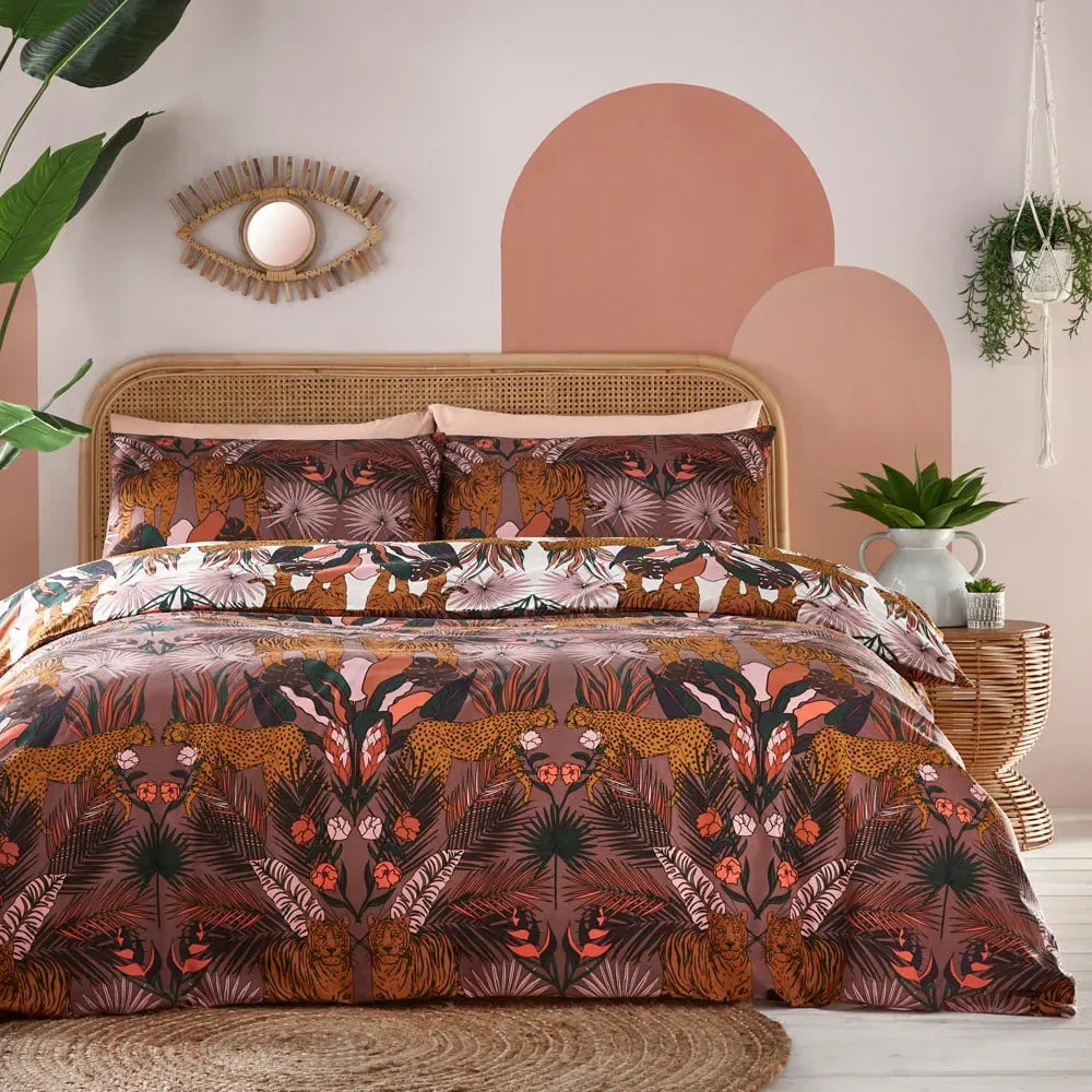 Kaihalulu Super King Duvet Set - Cocoaberry, Polycotton