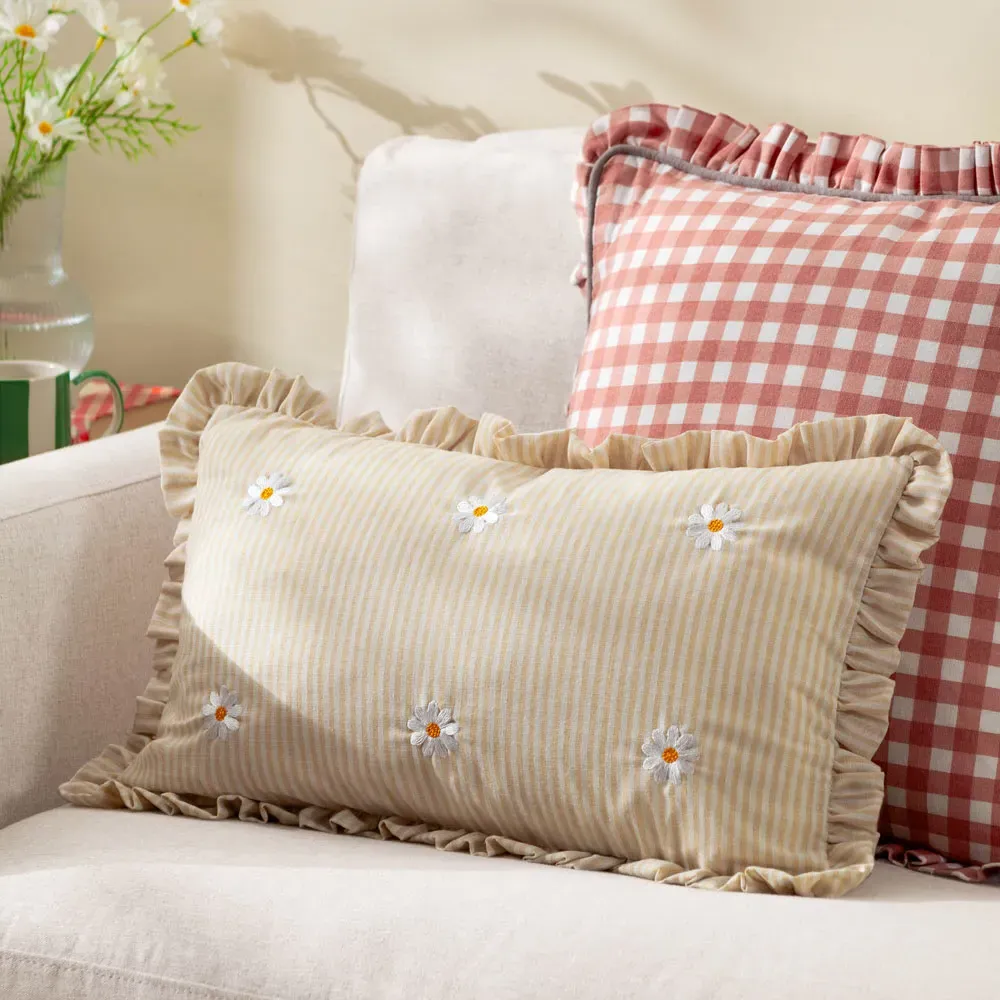 Les Fleurs Daisies Embroidered Ruffle Cushion - White, Polyester