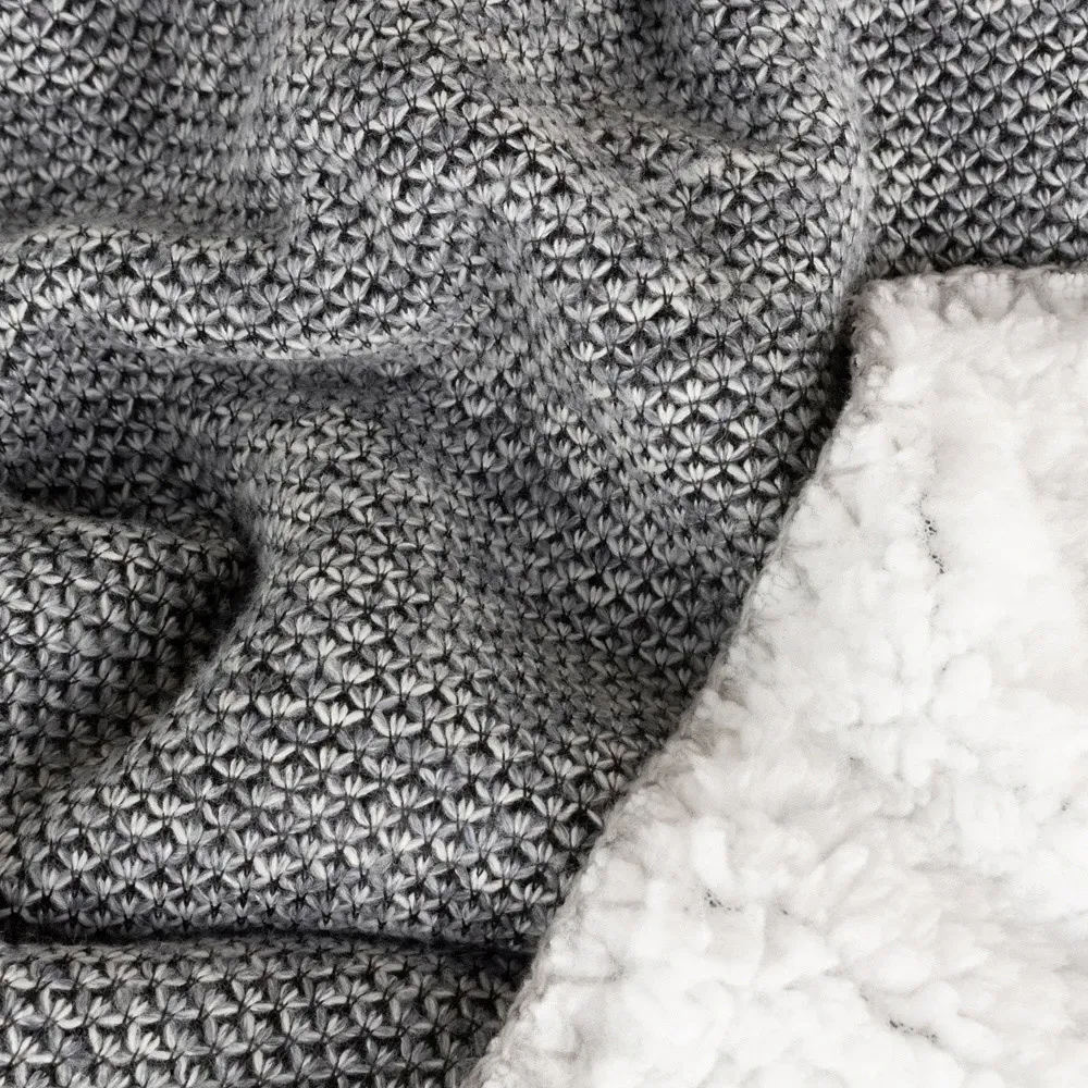 Nurrel Knitted Throw - Grey