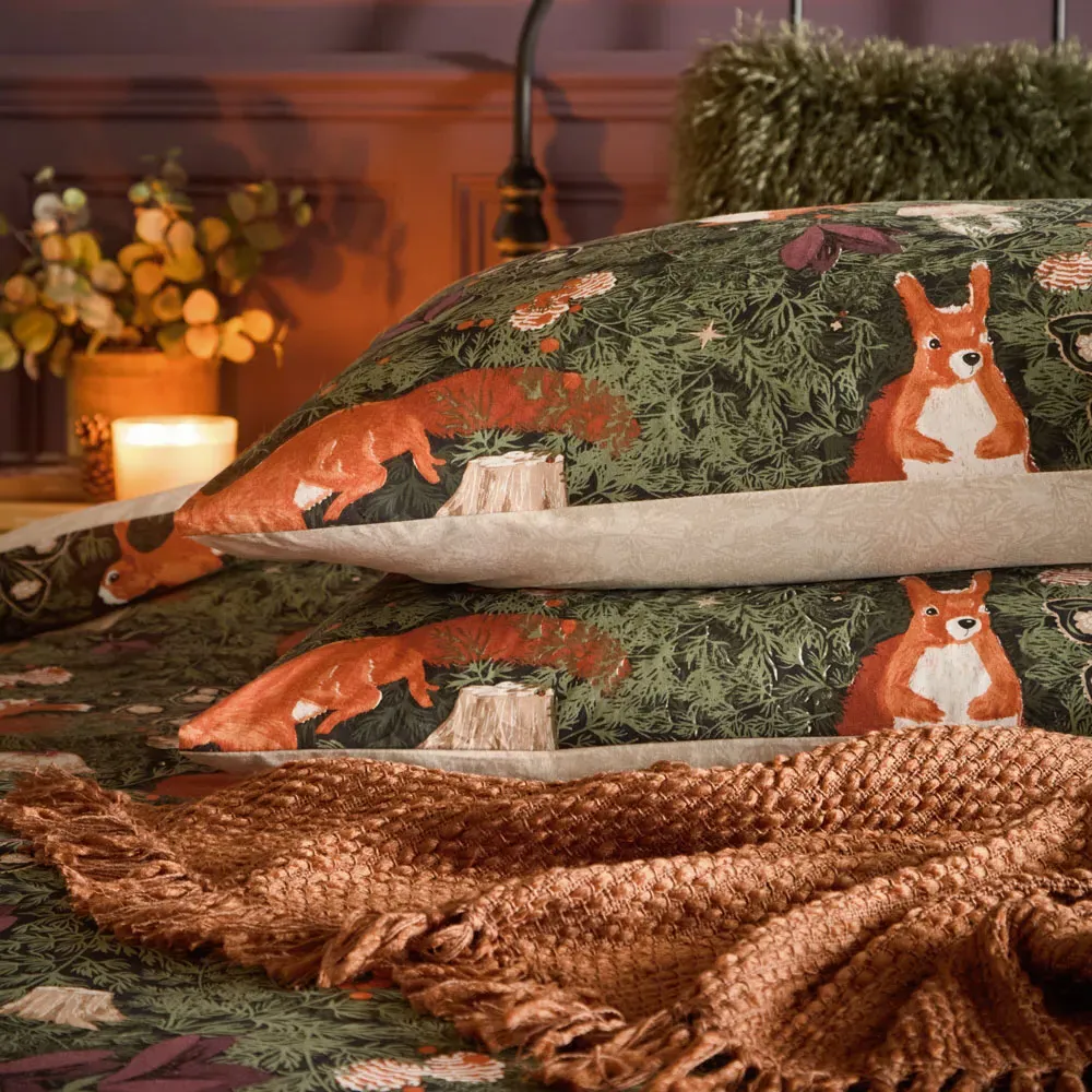 Pineberry Forest Double Duvet Cover Set - Multi