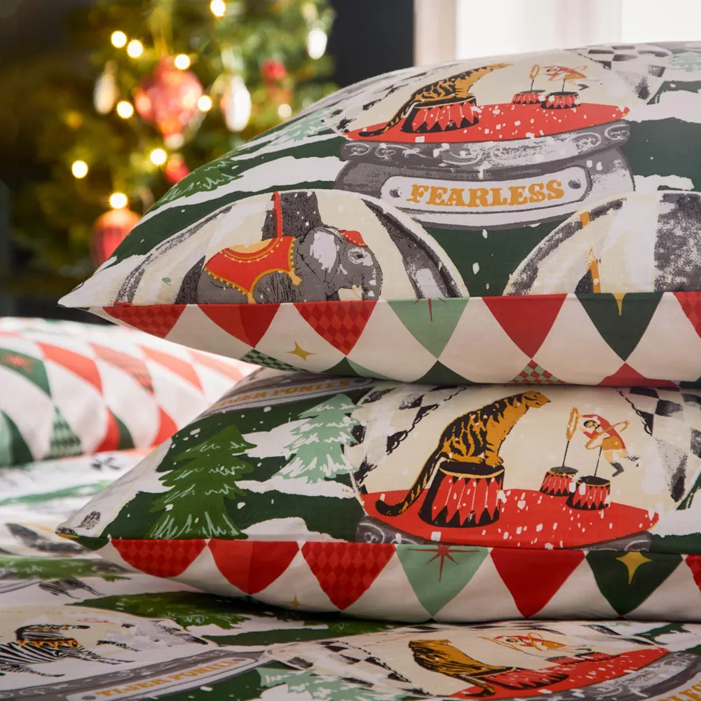 Showtime Super King Duvet Set - Multi