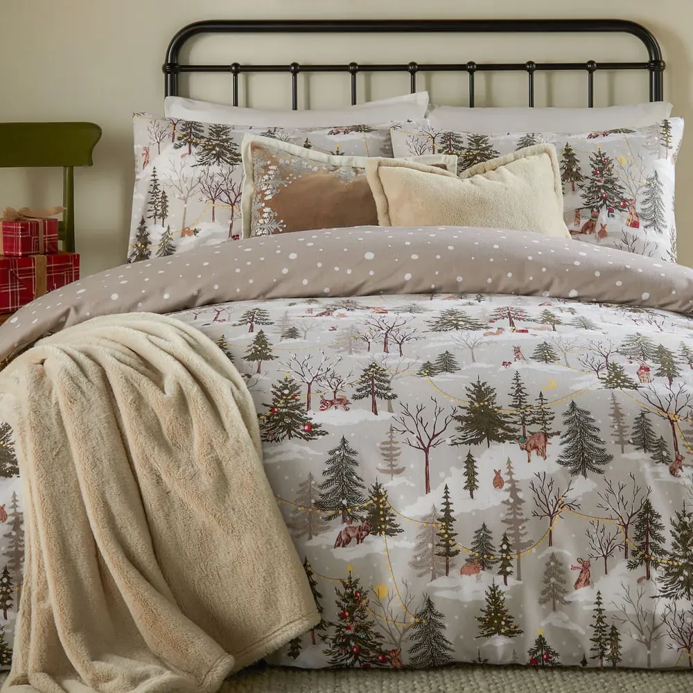 Single Forest Festivities Reversible Duvet Set - Cream