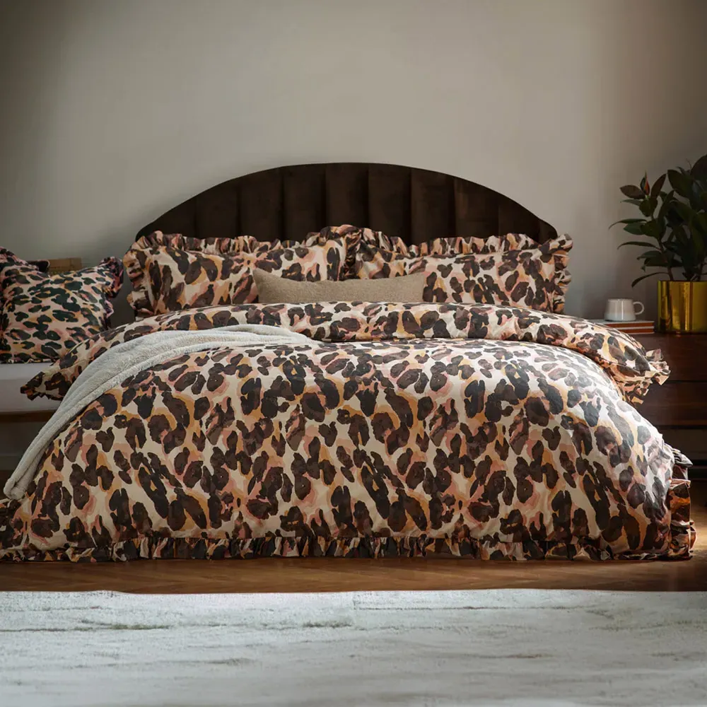 Single Leopard Printed Frill Trim Duvet Set - Multi image
