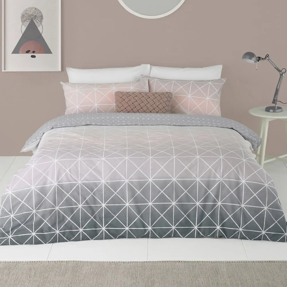 Spectrum Super King Size Duvet Cover Set - Pink