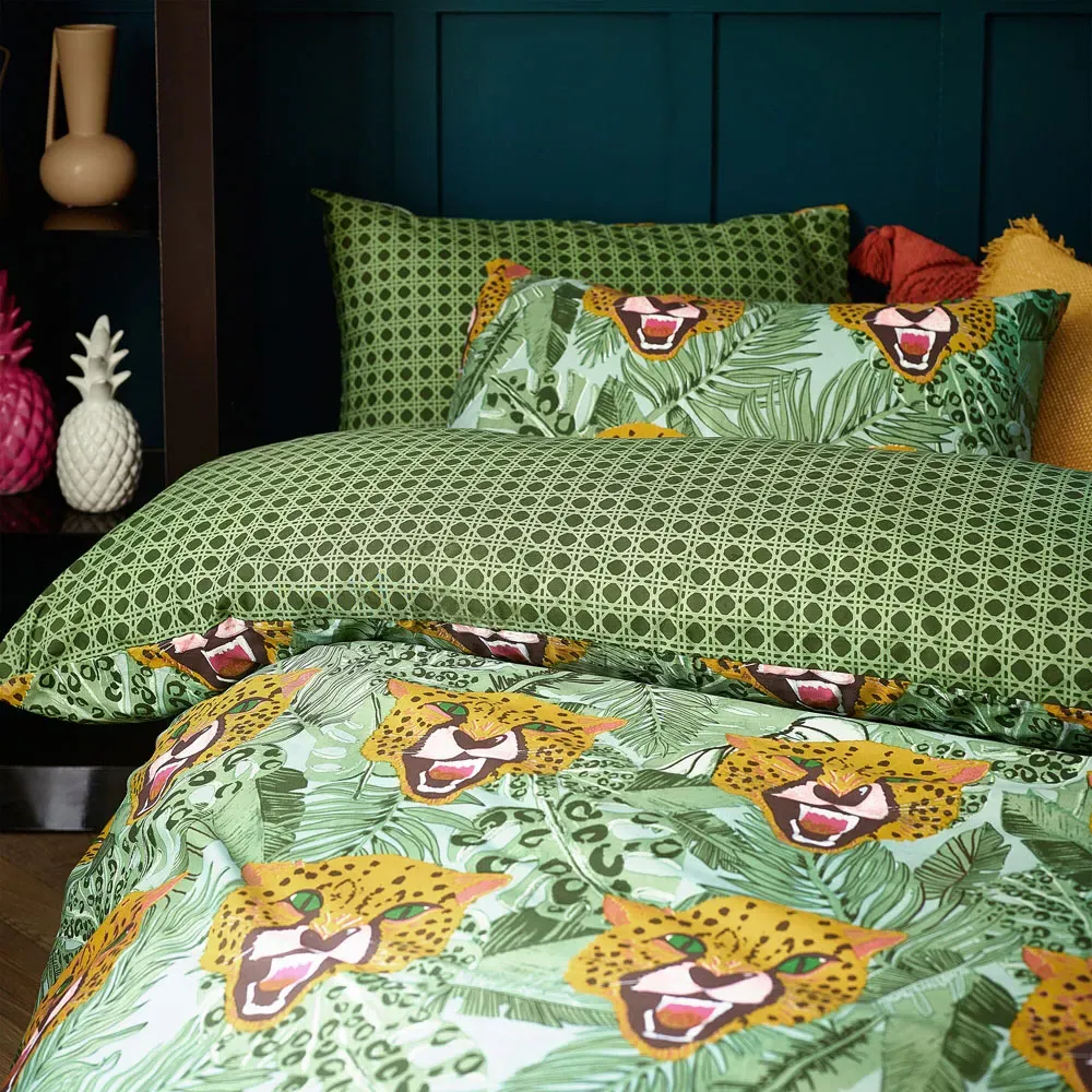 Untamed King Size Duvet Set - Green