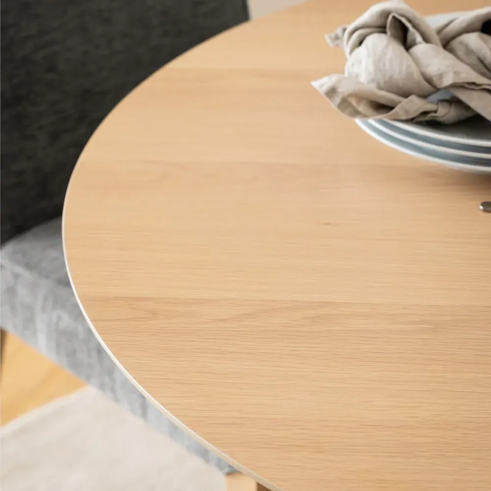 Florence Duncan Round 4 Seater Dining Table - White, Oak
