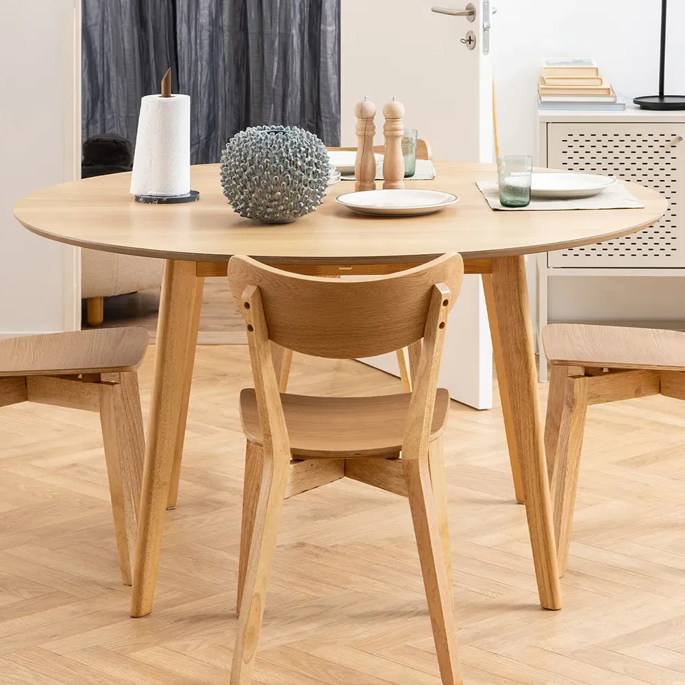 Florence Roxby Round Dining Table - Brown, Oak