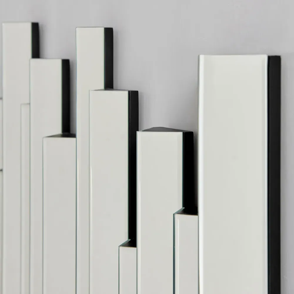 Aurora Medium Wall Mirror - Silver