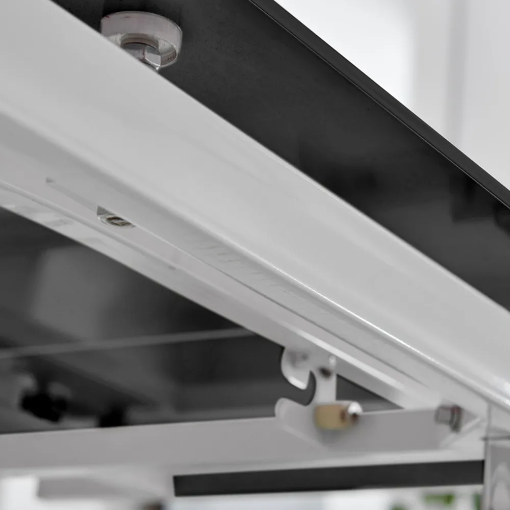 Fonti 6-Seater Extending Dining Table - Black, Glass