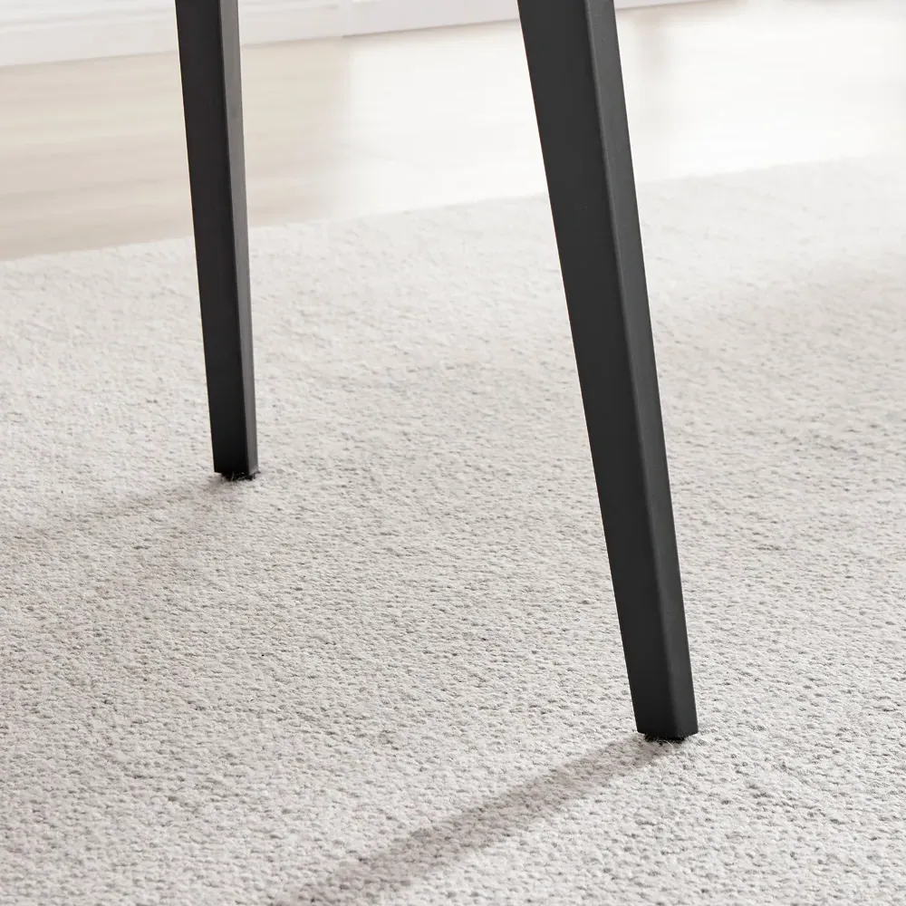 Kimmi Round Dining Table - Oak, Wood Composite