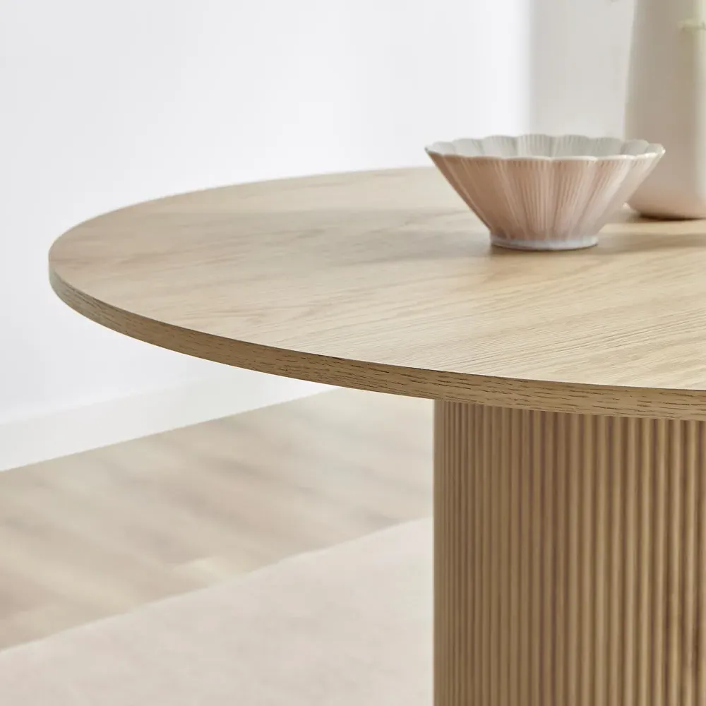 Penfold 4 Seater Round Dining Table - Oak