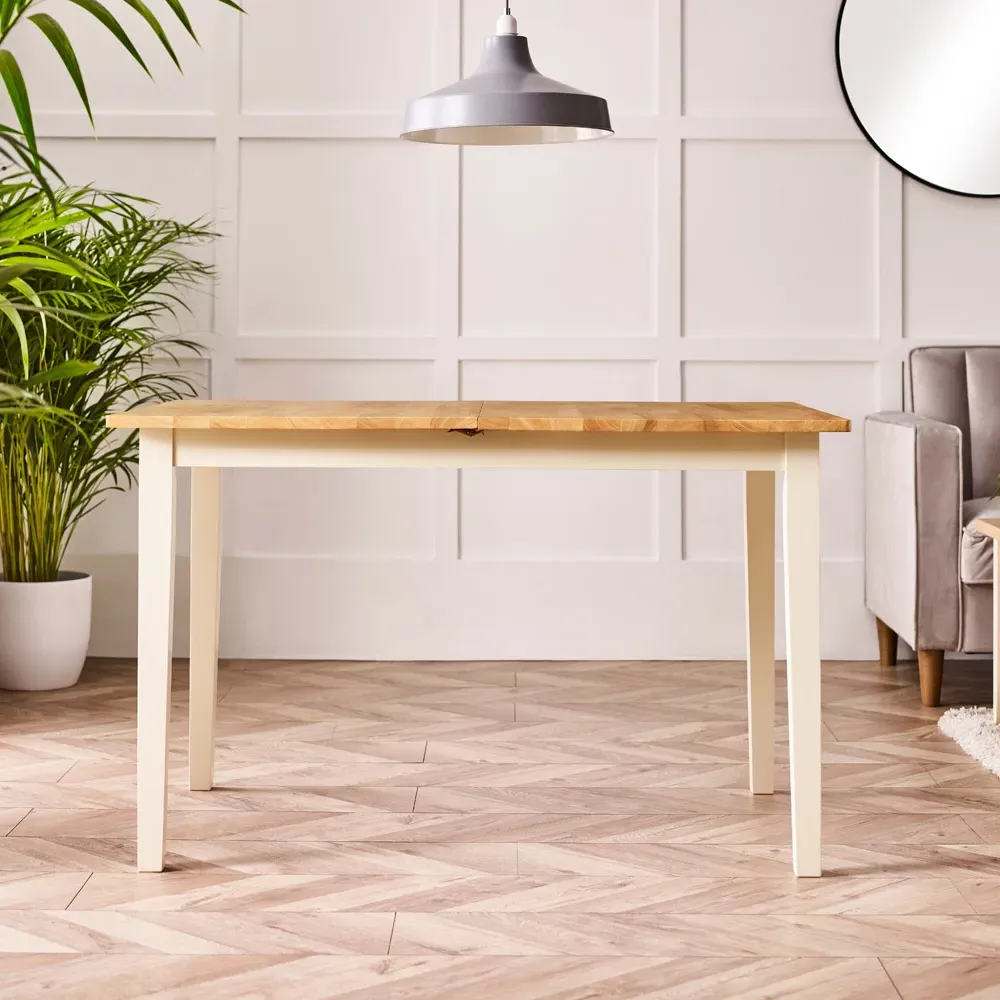 Salisbury 6 Seater Extendable Dining Table - Oak, Rubberwood