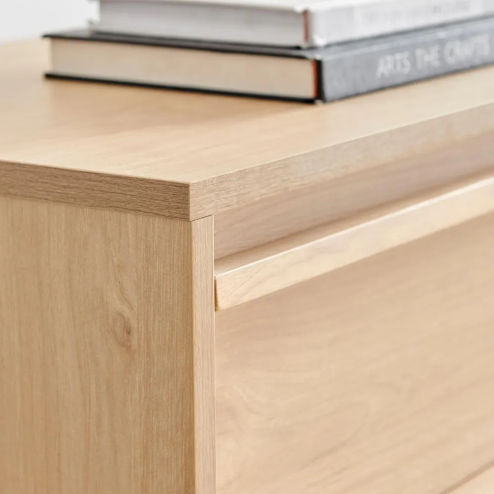 Sval 2 Door Single Drawer Small Sideboard - Oak