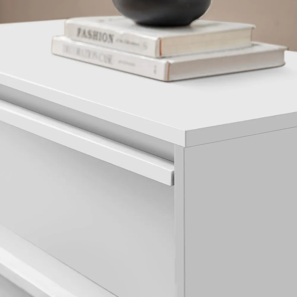 Sval 4 Drawer Chest of Drawers - Off White