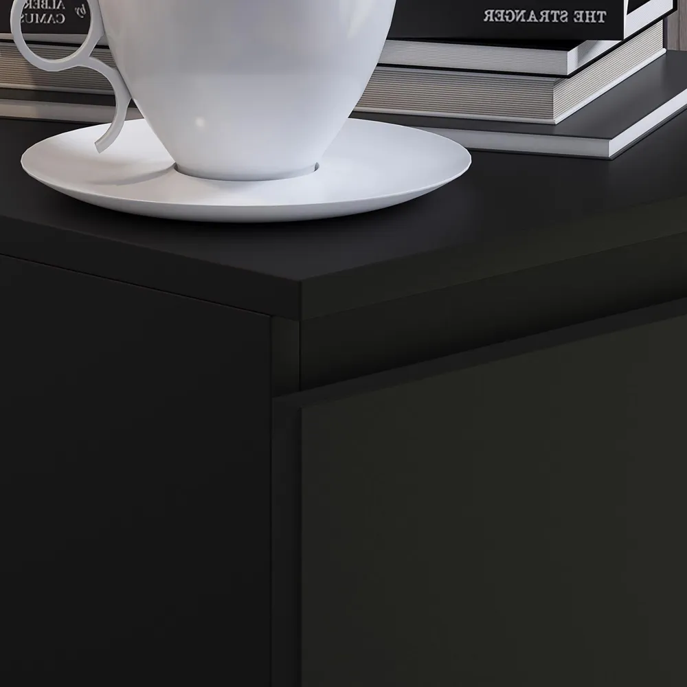 Carlton 4 Drawer Chest of Drawers - Black