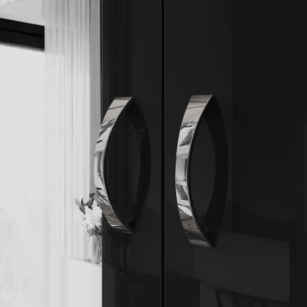 Chilton 3 Door Mirrored Wardrobe - Black Gloss