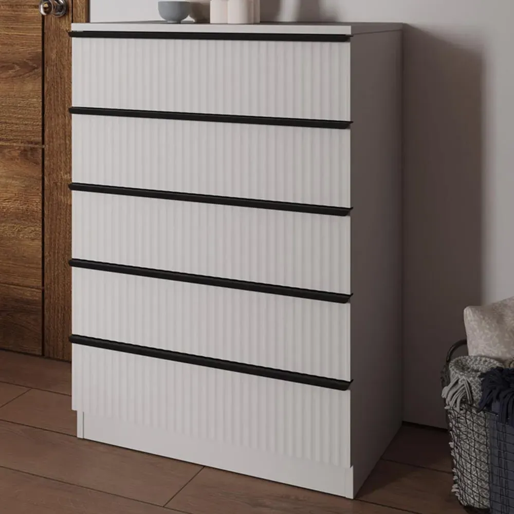 Lania 5 Drawer Scalloped Chest of Drawers - White