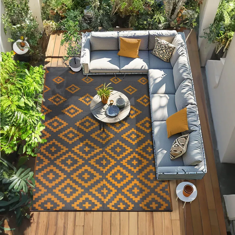 Bettina Outdoor Rug - Charcoal Grey, Recycled Plastic