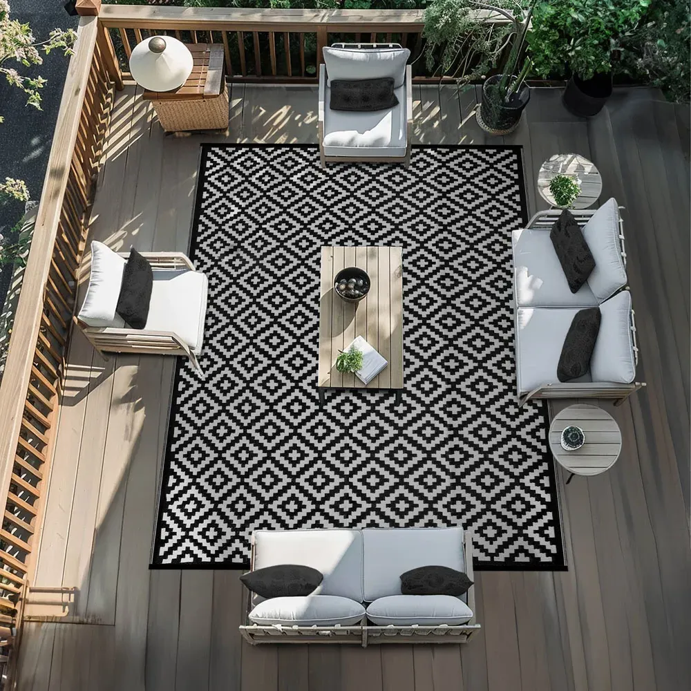 Nirvana Outdoor Rug - Black
