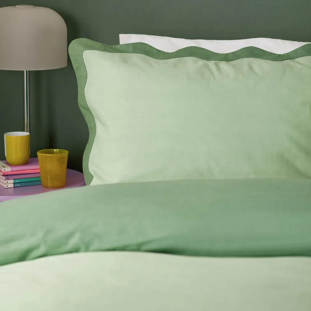 Wiggle Double Duvet Set with Scalloped Trim - Green, Cotton