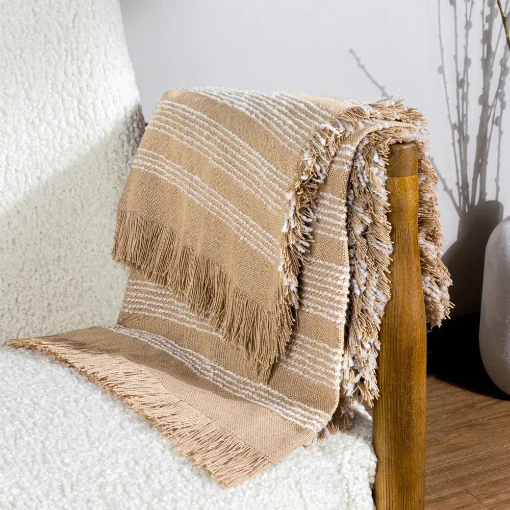 Jour Woven Fringed Throw - Nougat