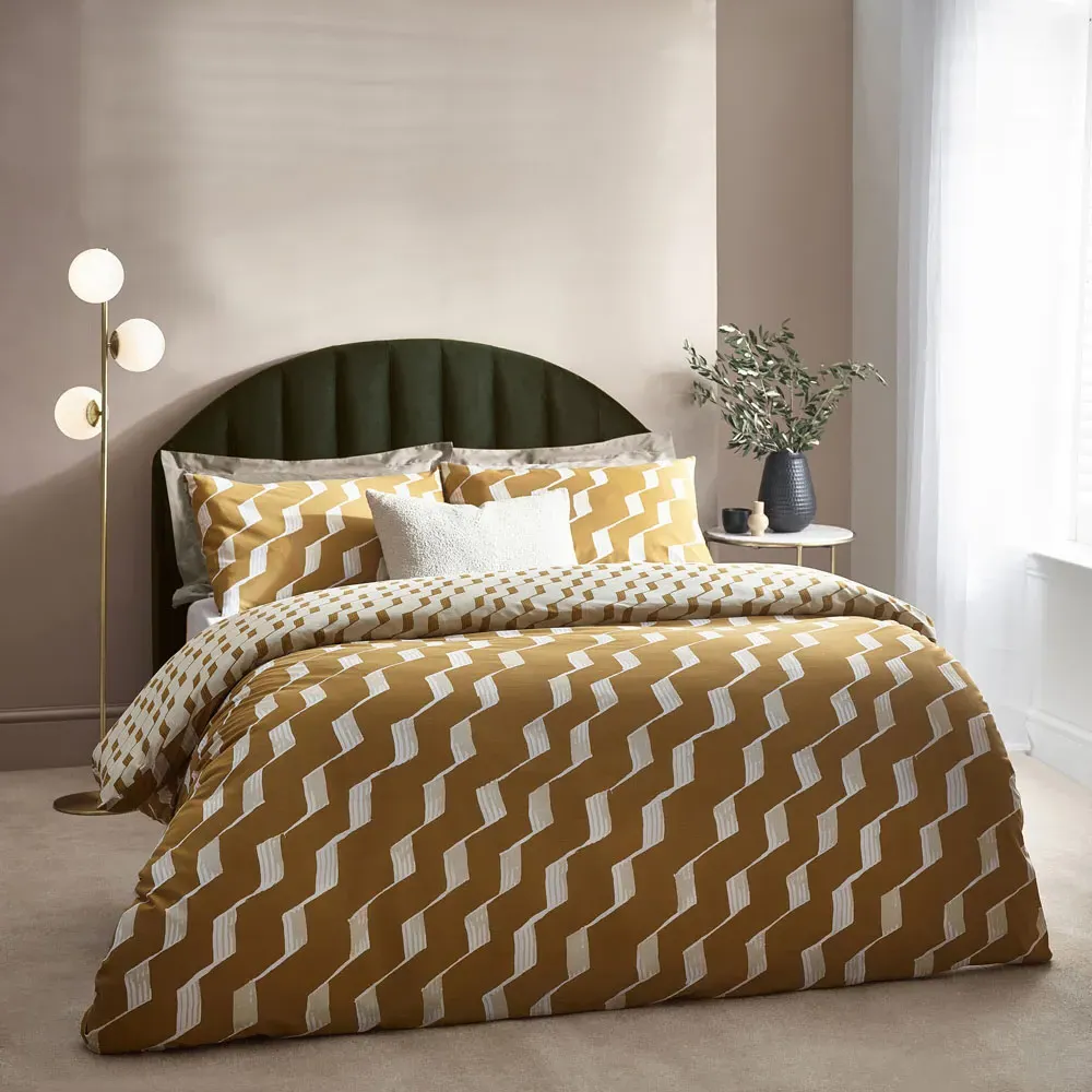 Zabine Super King Duvet Set - Honey
